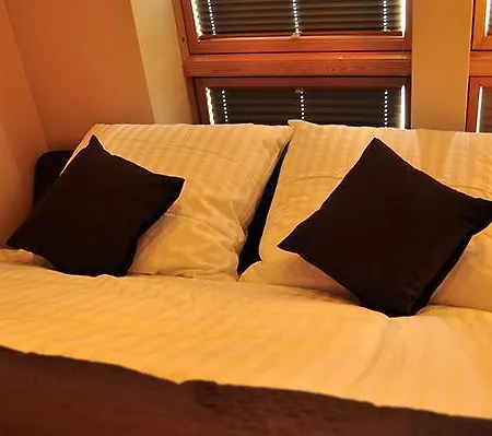 Nj Apartament